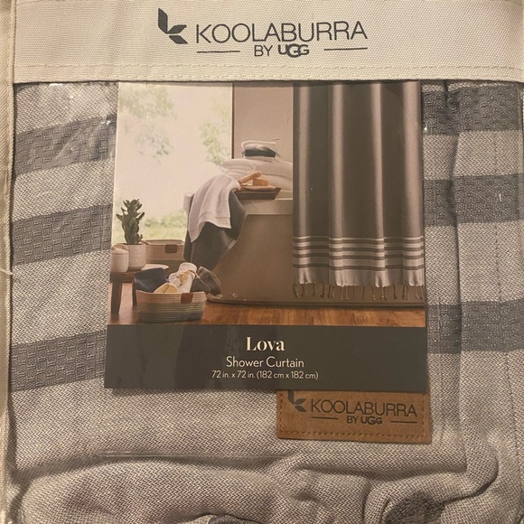 Koolaburra Bath Ugg Shower Curtain New In Packaging Light And Dark